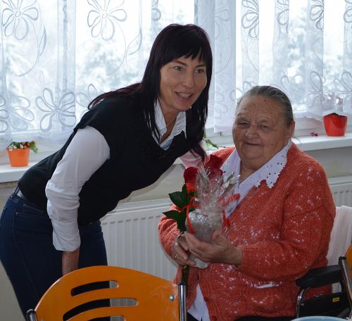 Vianočná návšteva v domovoch dôchodcov
